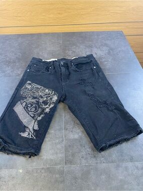 Industrial Indigo Men's Black Distressed Rhinestone Bermuda Jean Shorts size 32